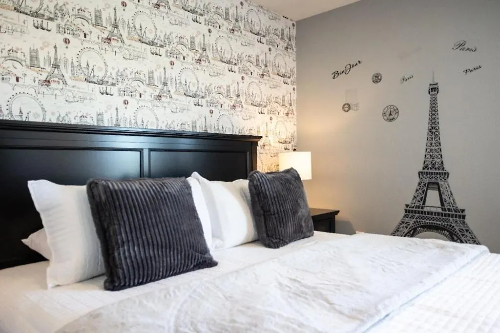 8 Bedroom- 6 Bathroom Windsor At Westside 8904bc