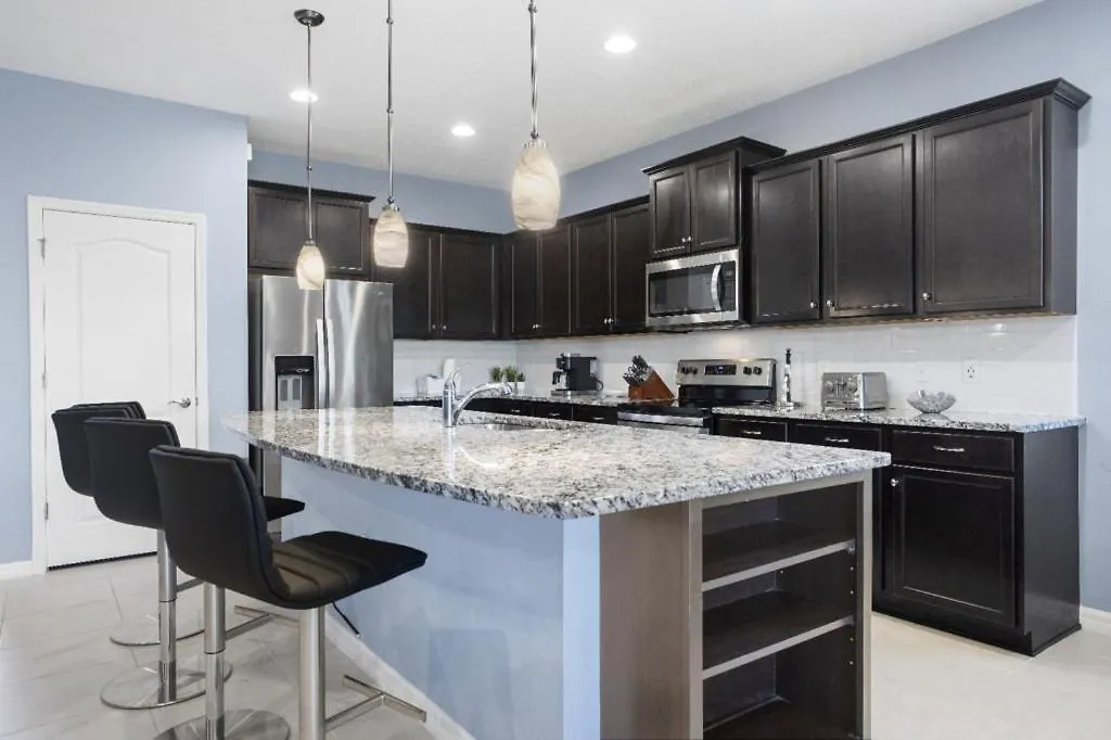 8 Bedroom- 6 Bathroom Windsor At Westside 8904bc Holiday home