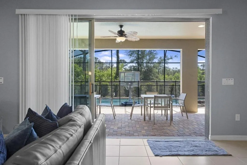 8 Bedroom- 6 Bathroom Windsor At Westside 8904bc Holiday home *