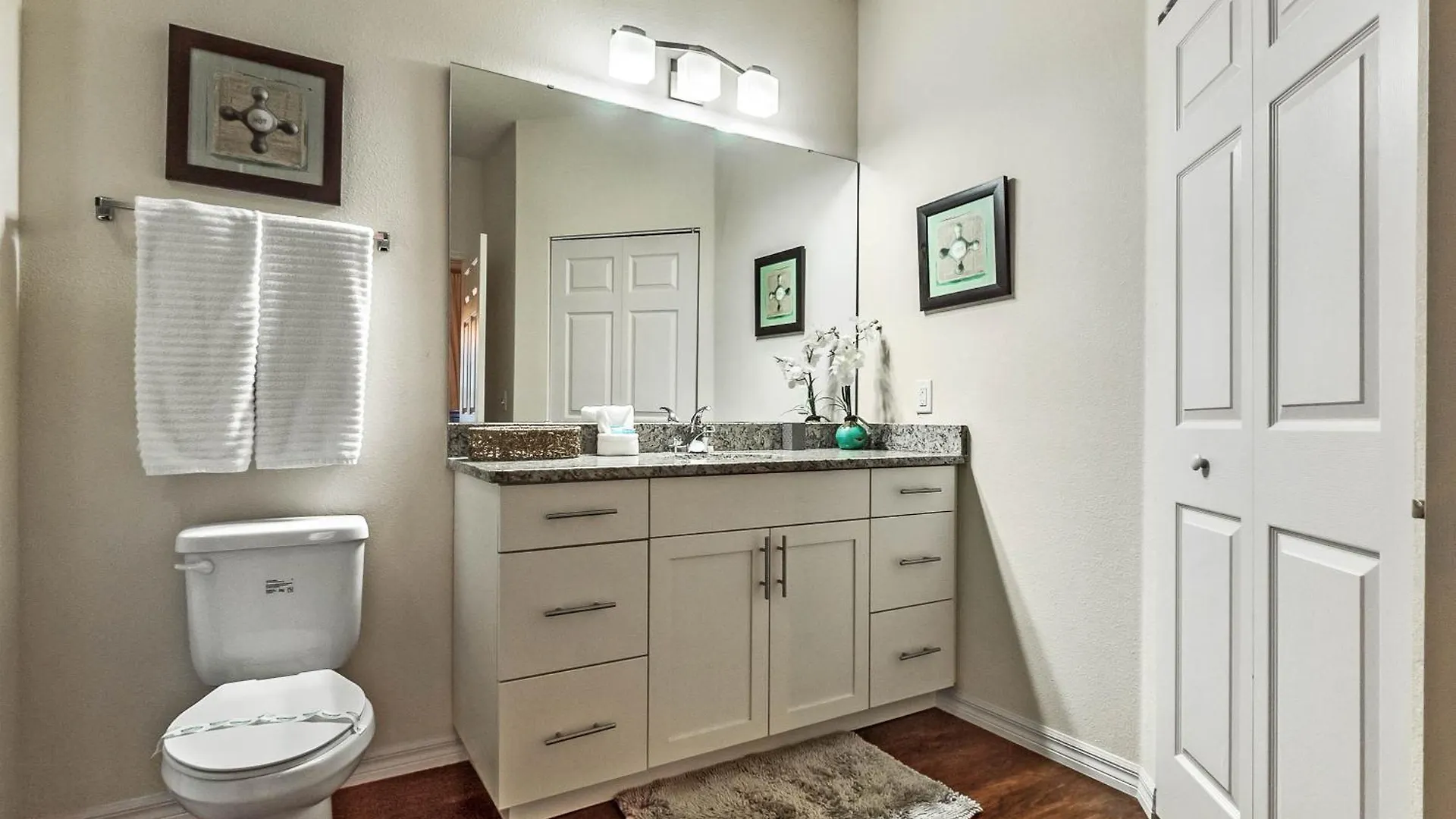 4 Bedrooms - 3 Bathrooms - West Lucaya 3214 Gl Kissimmee