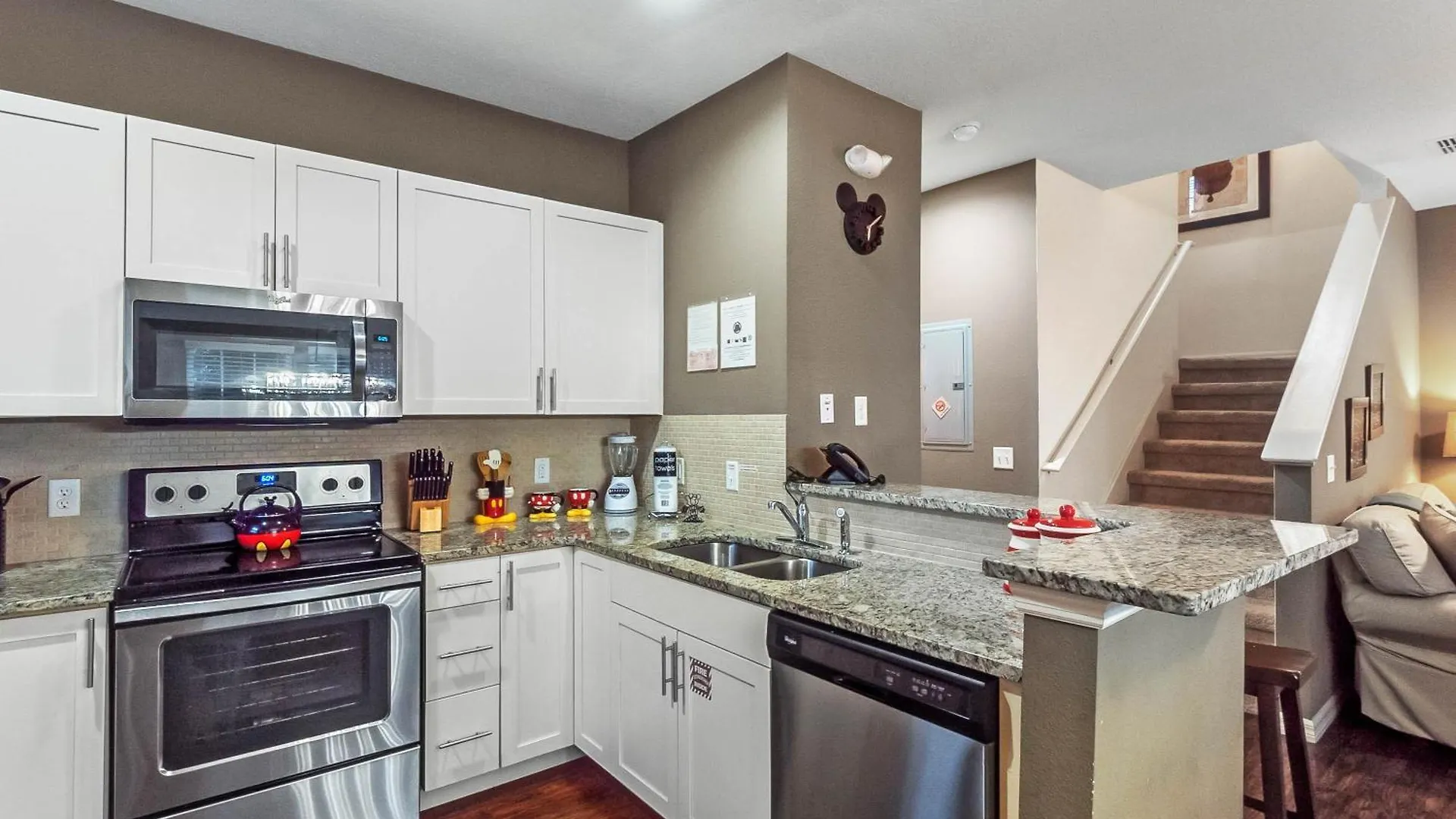 4 Bedrooms - 3 Bathrooms - West Lucaya 3214 Gl * Kissimmee