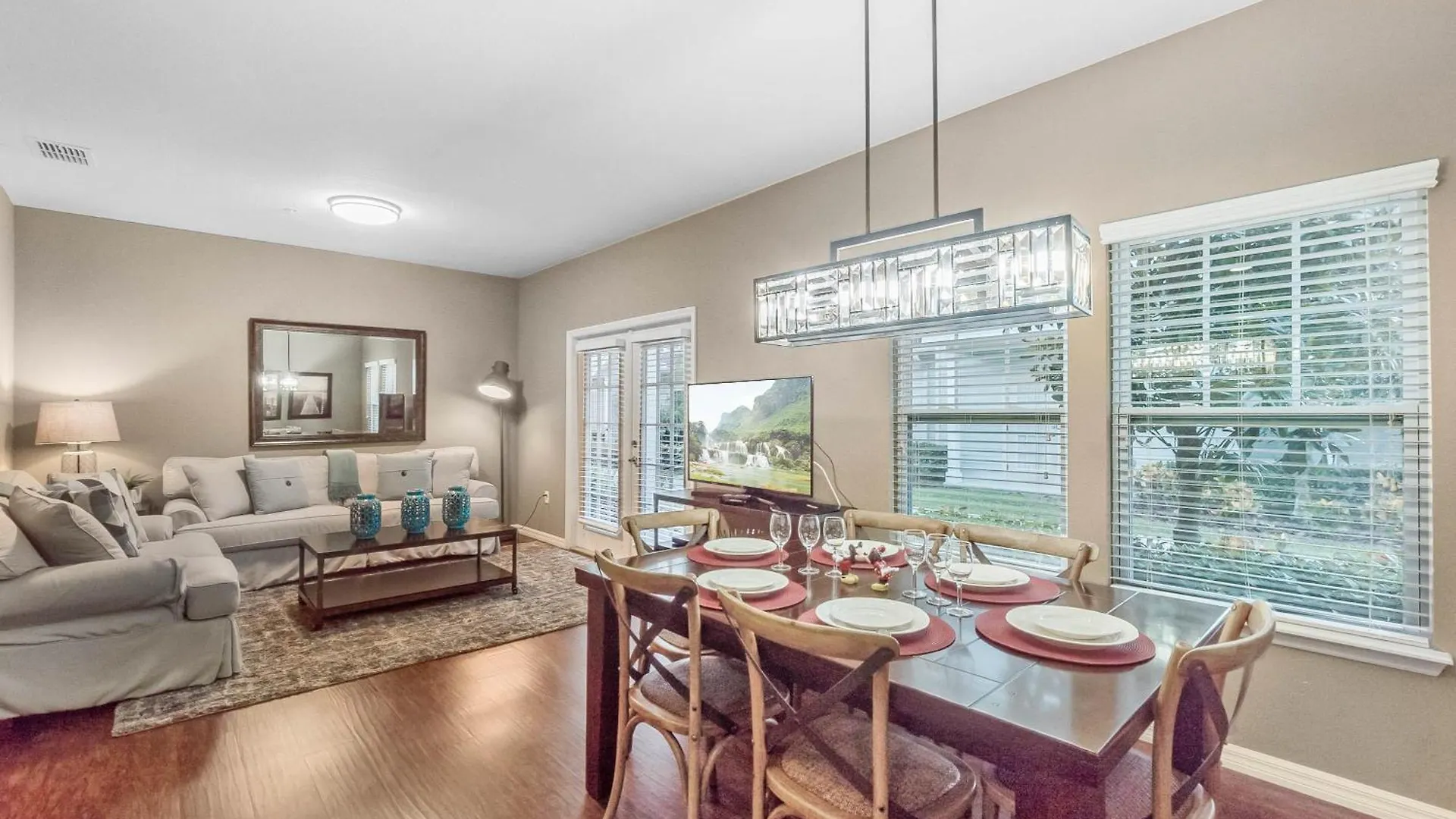 4 Bedrooms - 3 Bathrooms - West Lucaya 3214 Gl Kissimmee