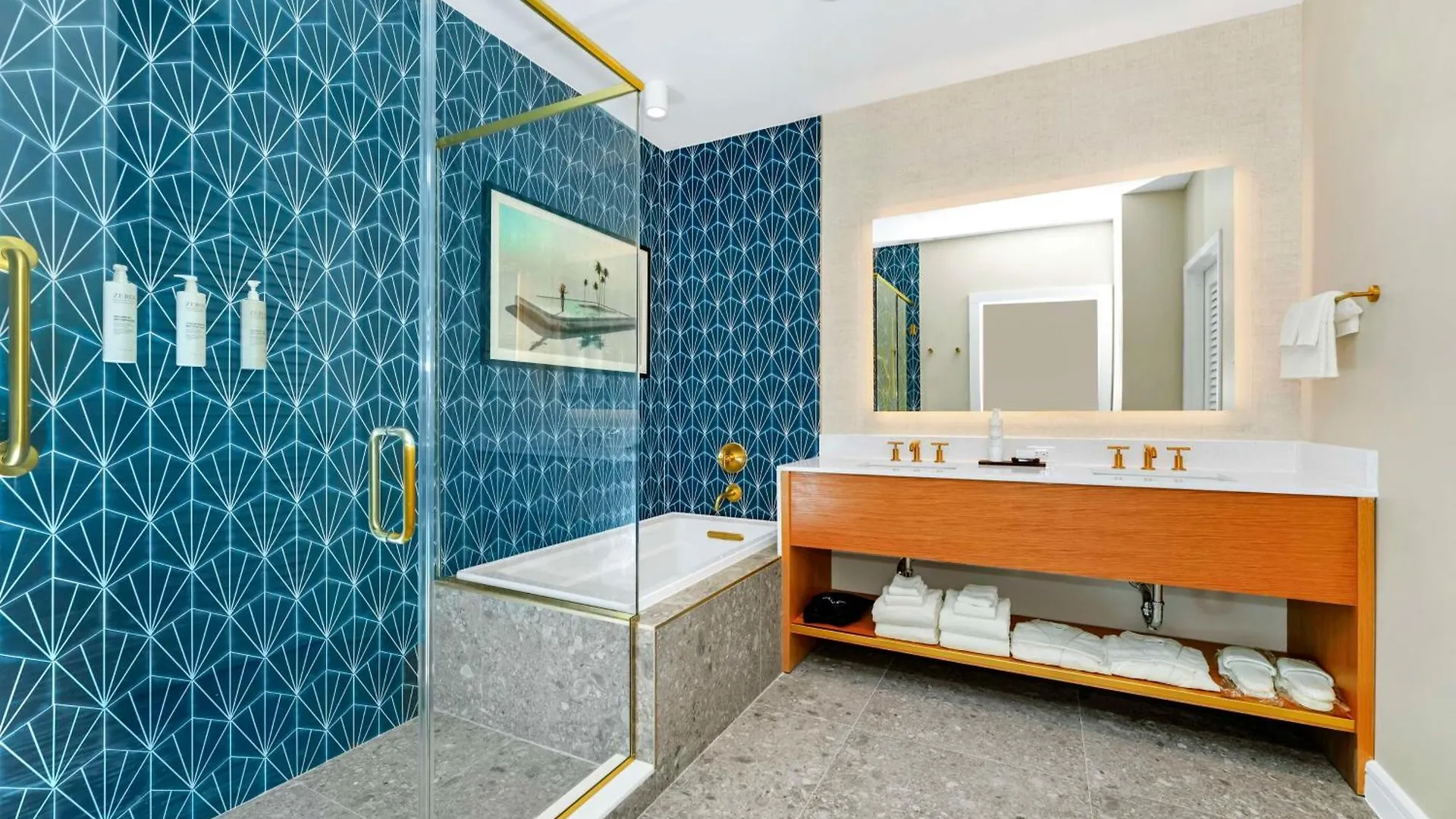 Embassy By Hilton Orlando Sunset Walk 4*
