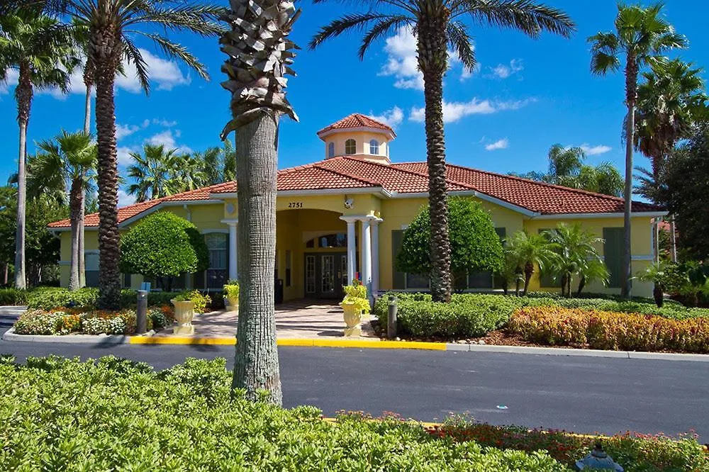 4 Bedrooms- 3 Bathrooms- Emerald Island 2735 Lk * Kissimmee
