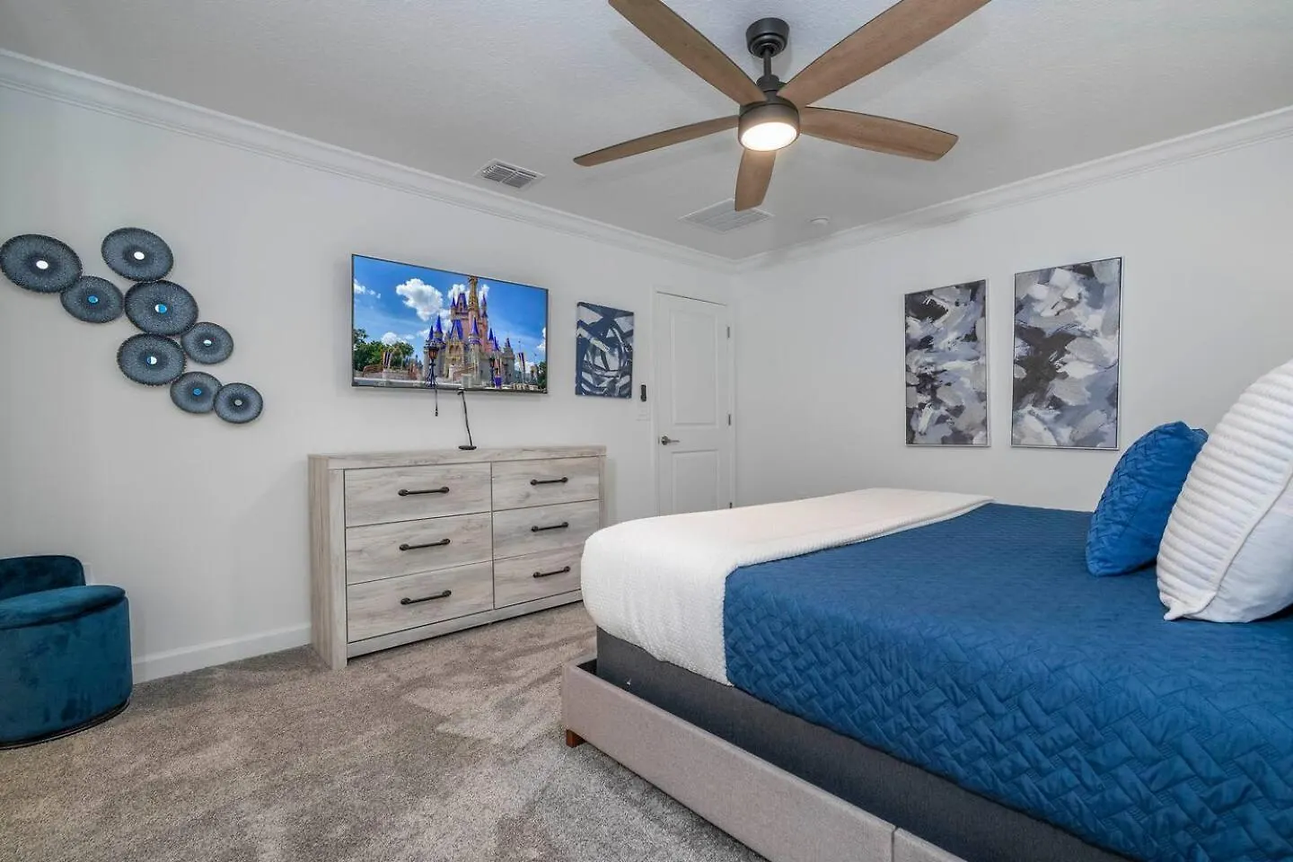 Luxury Near Storey 2568 Kissimmee