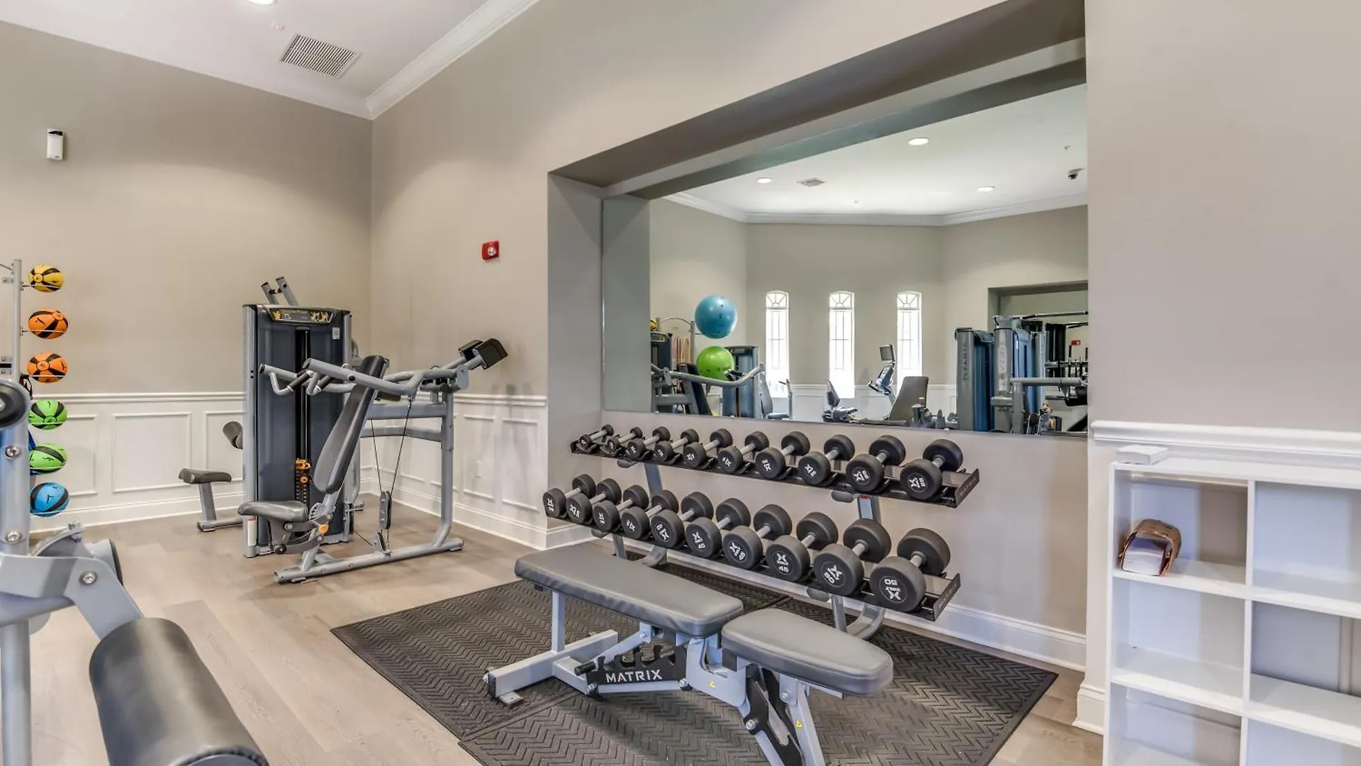 Lovely Townhome At Vista Cay Near Wdw Orlando