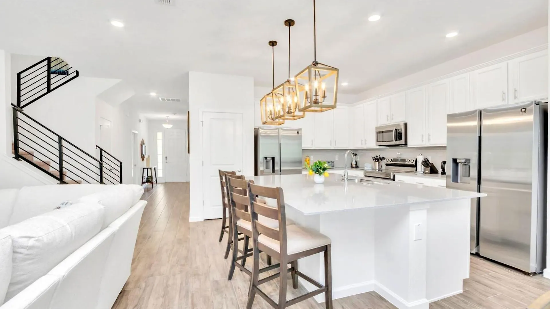 Stunning 9br - Family With Private Pool, Hot Tub, Games And Bbq! * Kissimmee