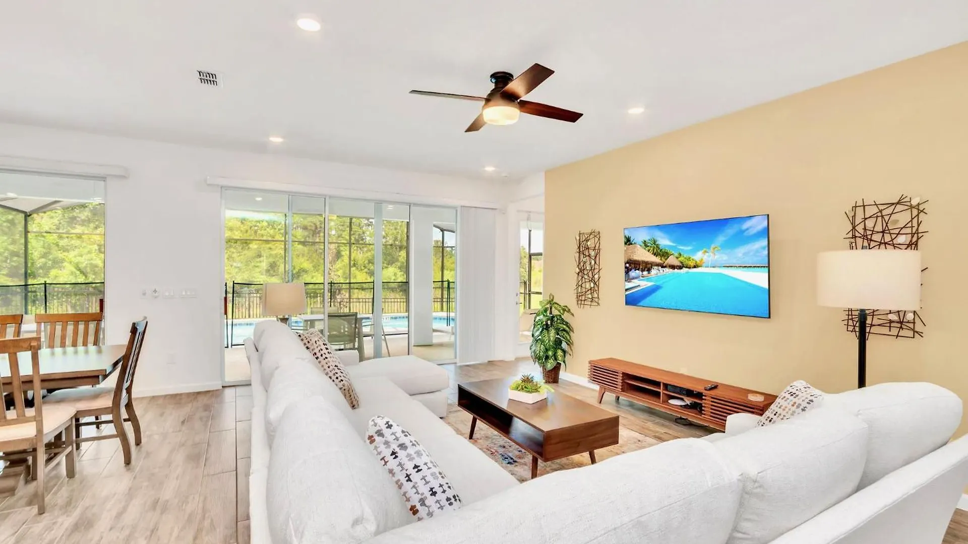 Stunning 9br - Family With Private Pool, Hot Tub, Games And Bbq! Kissimmee