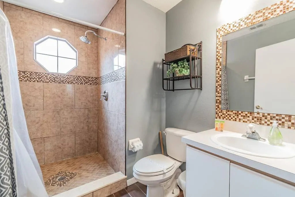 펜션 Fabulous New Decor, Near Dis, Fireplace, Star Wars Children's Br, Next To Pool, Rates! *