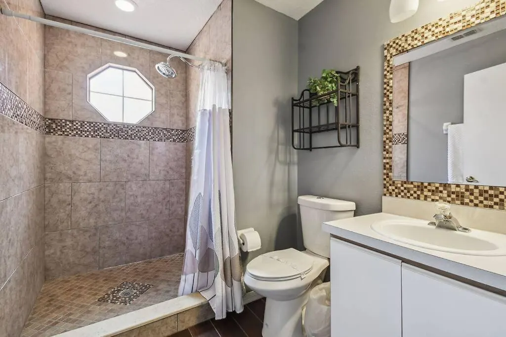 Fabulous New Decor, Near Dis, Fireplace, Star Wars Children's Br, Next To Pool, Rates!