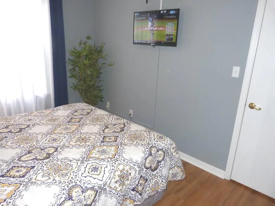 펜션 Fabulous New Decor, Near Dis, Fireplace, Star Wars Children's Br, Next To Pool, Rates!