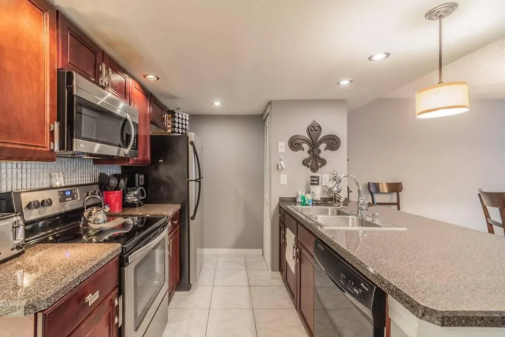 Harry Potter Lives Here! Unforgettable Home, Pool, Sleeps 8, Near Dis, Rates! * Kissimmee