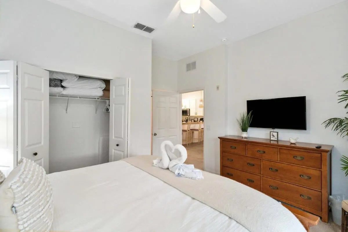 Holiday home Second Floor Upgraded In Bahama Bay 2 Bedrooms Kissimmee