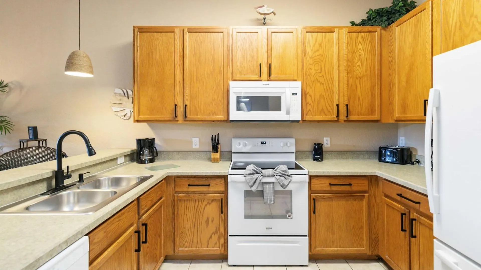First Floor Style Unit With View In Bahama Bay
