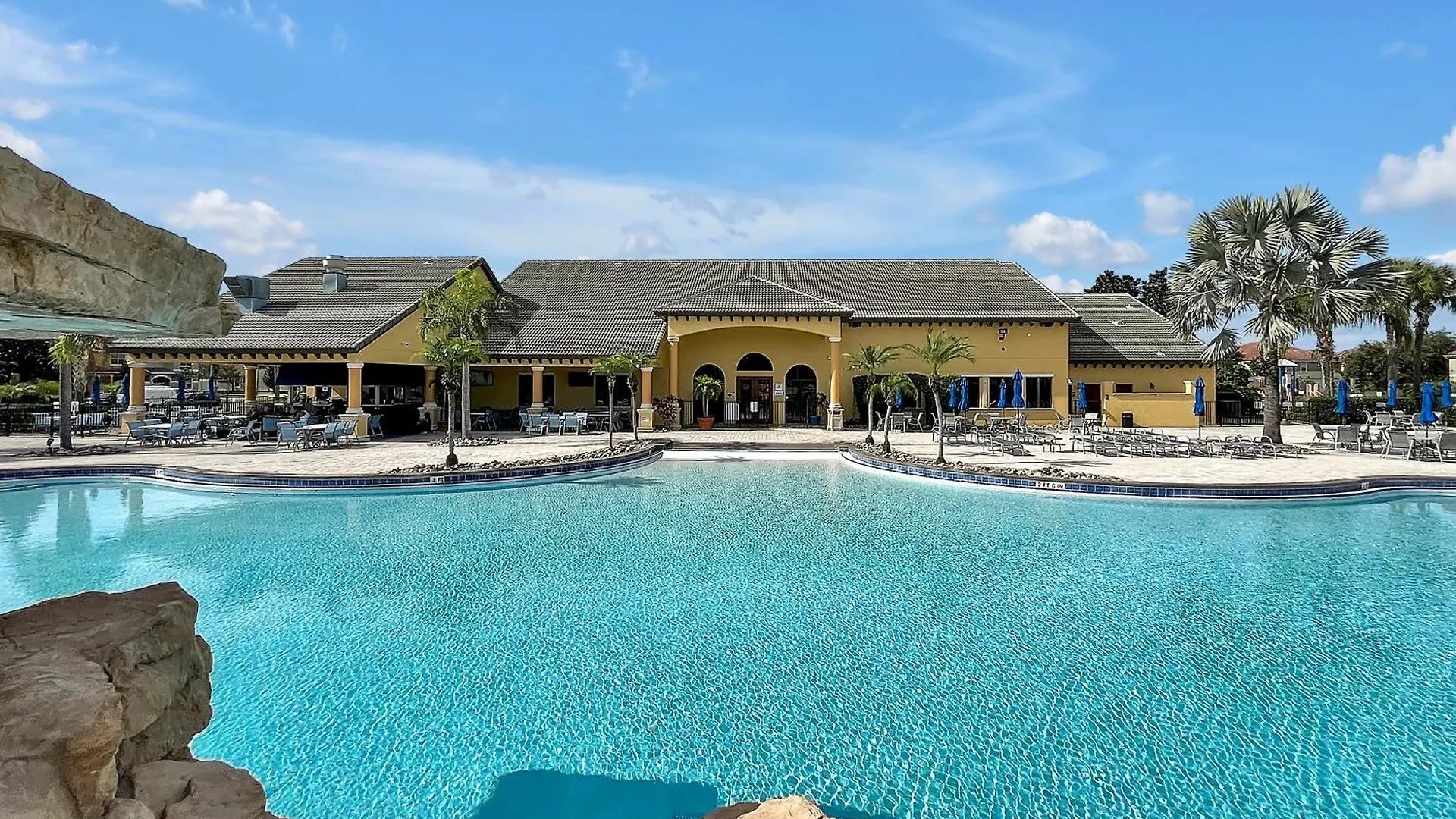 Tatil Evi Stylish & Cozy Retreat Prime Location Fully Equipped