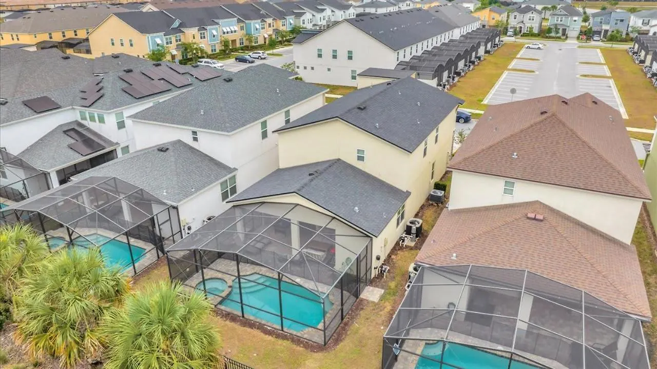 Summer Getaway - 7br With Private Pool By Disney!