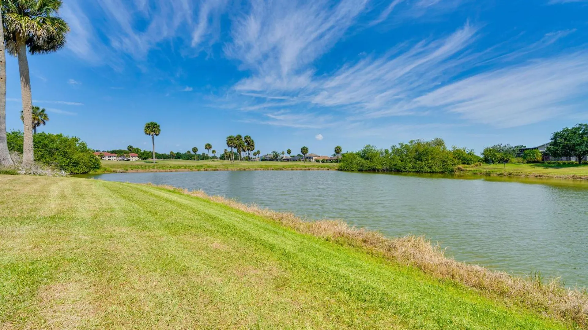 Waterfront With Private Pool About 15 Mi To Disney! * קיסימי