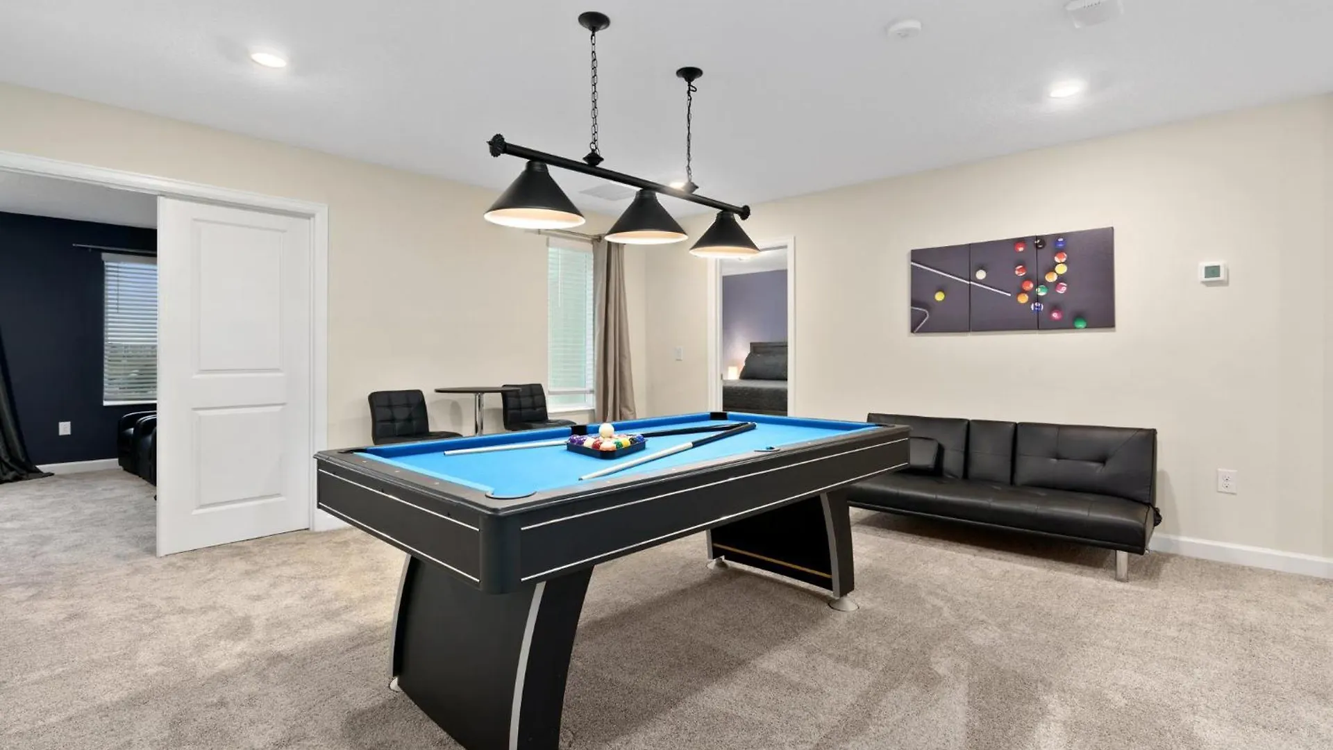 Opulent Stay: Pool, Spa, 10 Mi Away Kissimmee