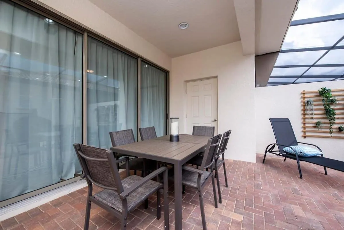 Family Time Free Heated Pool & *