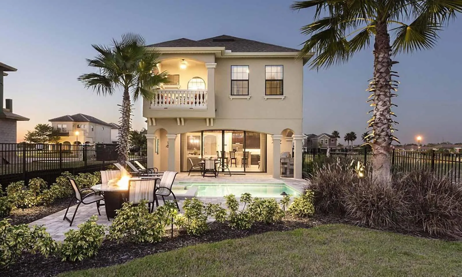 Дом отдыха Sleek 5 Bdrm With Stunning Game At Reunion