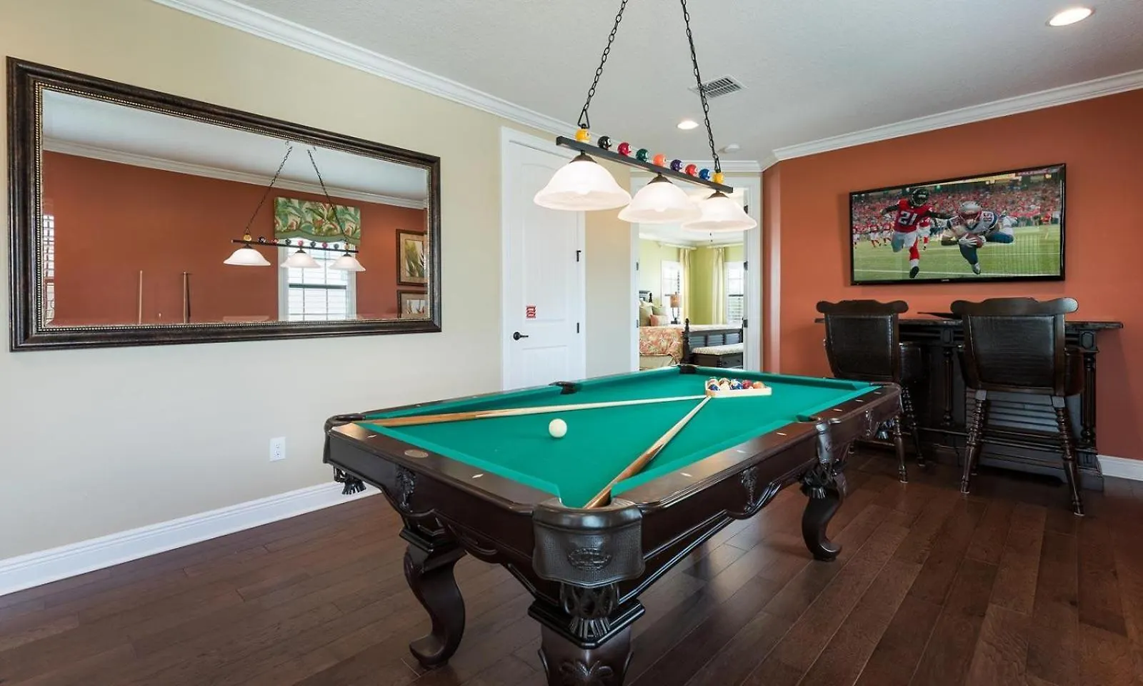 Дом отдыха Sleek 5 Bdrm With Stunning Game At Reunion
