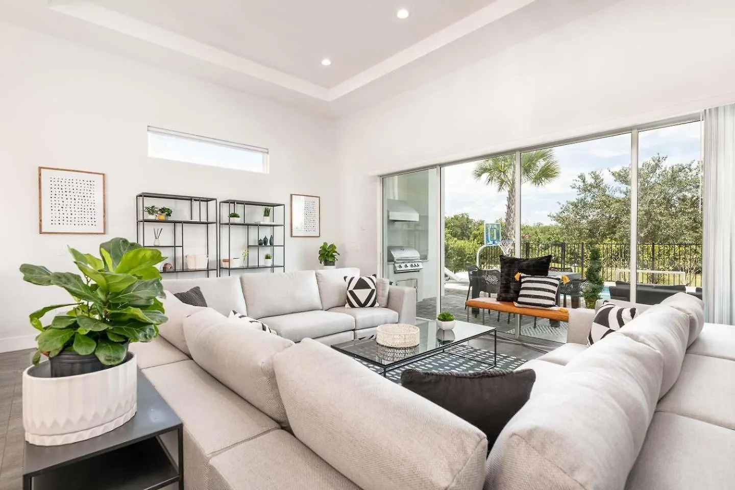 Modern 7 Bdrm With Games At Reunion *