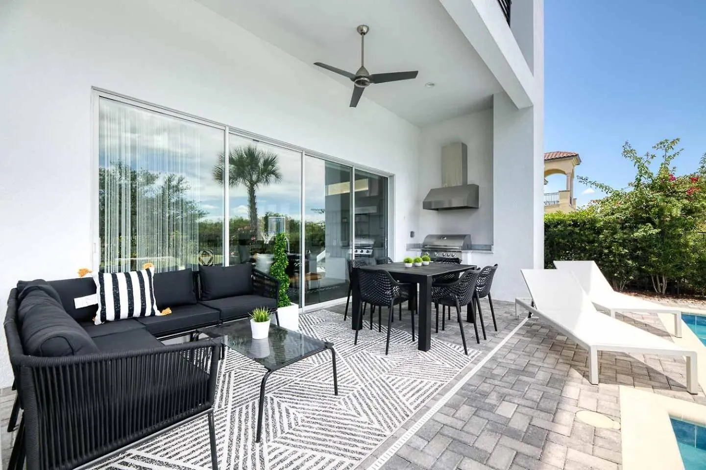 Modern 7 Bdrm With Games At Reunion