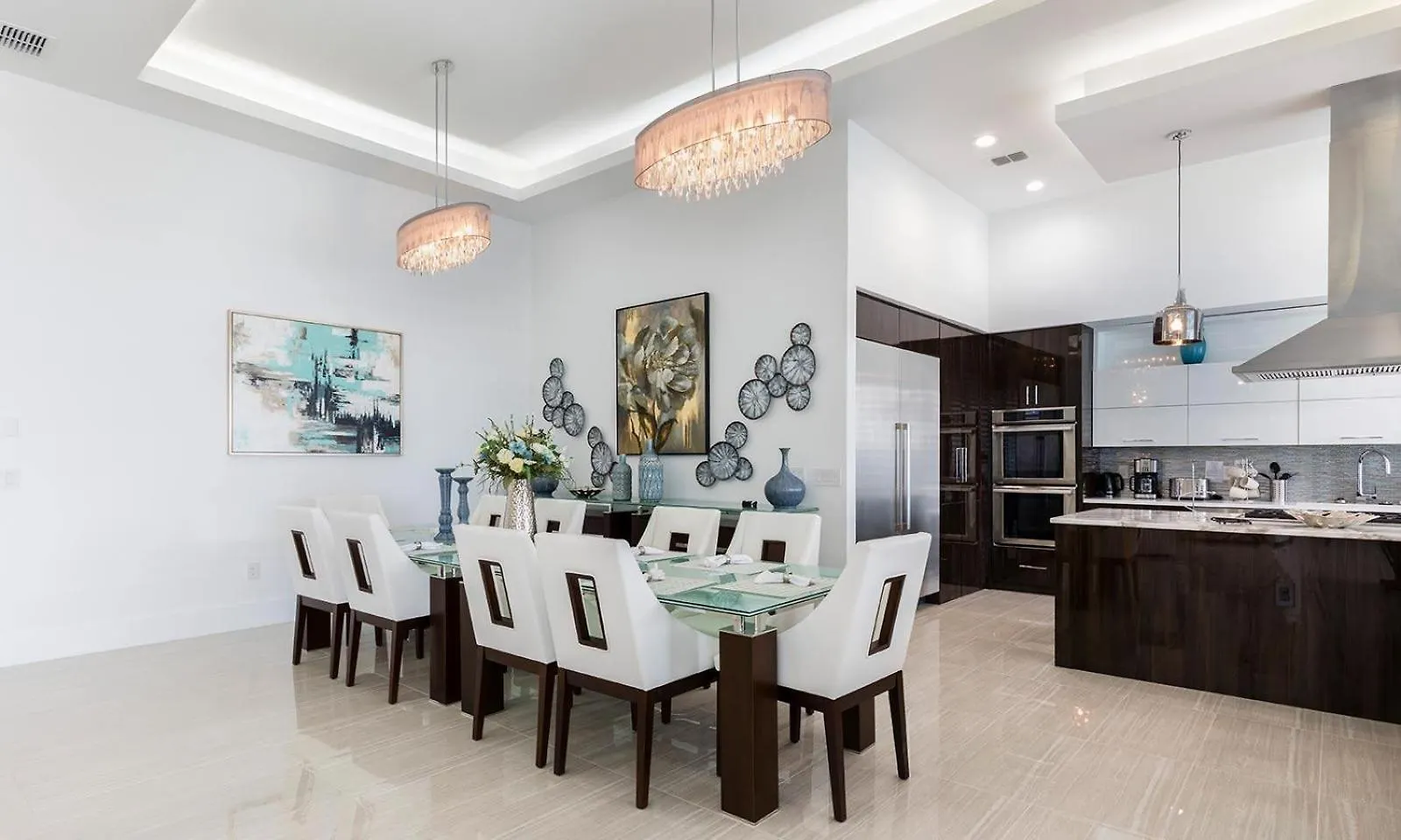 Bright Chic 7 Bdrm Oasis With Private Pool And At Reunion Casa de Férias *