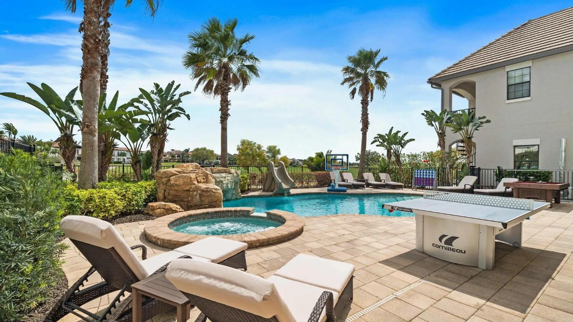 W468j - The Luxe Palmilla