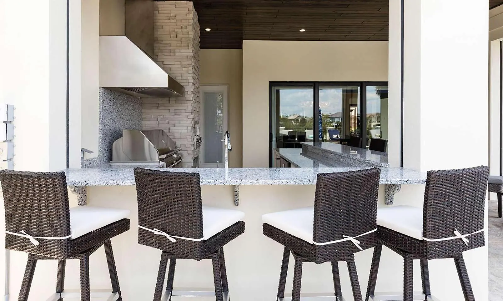 Luxurious 9 Bedroom Oasis At Reunion Kissimmee