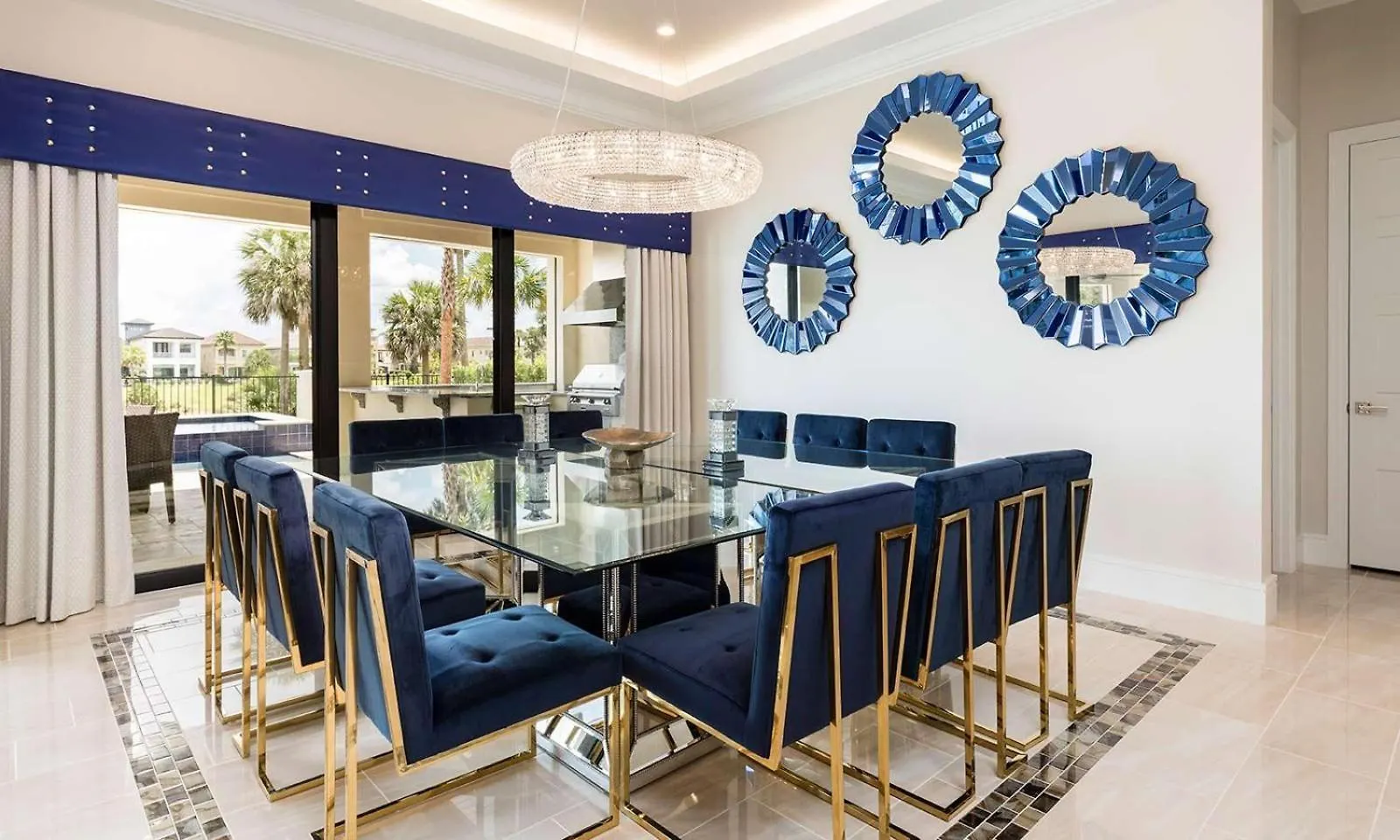 Luxurious 9 Bedroom Oasis At Reunion Сasa de vacaciones