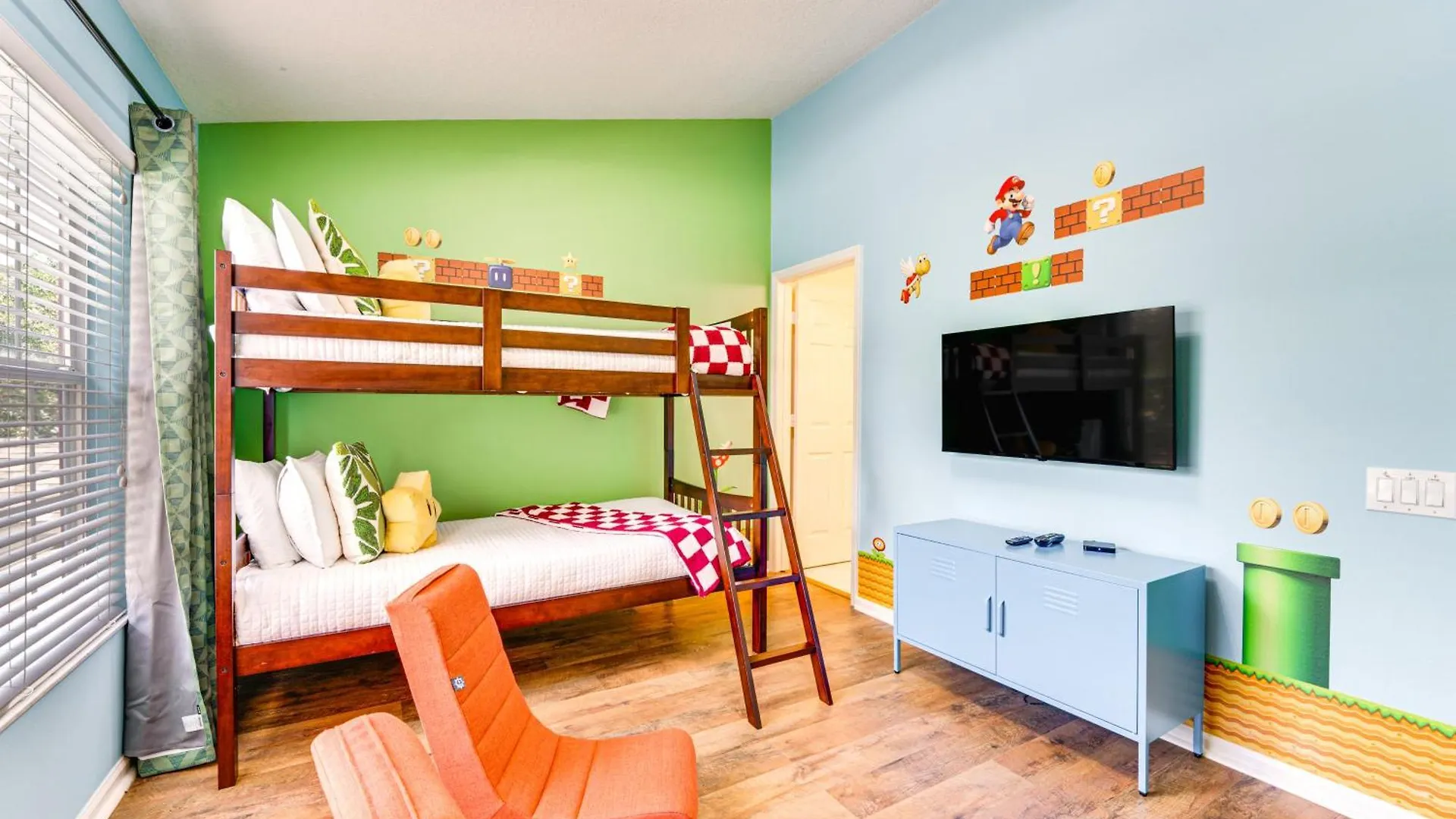 Sun-soaked Escape Less Than 5 Mi To Disney! Ferienhaus
