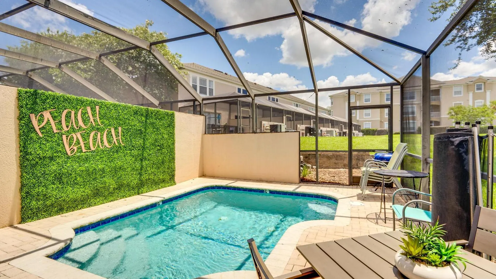 Sun-soaked Escape Less Than 5 Mi To Disney! Ferienhaus