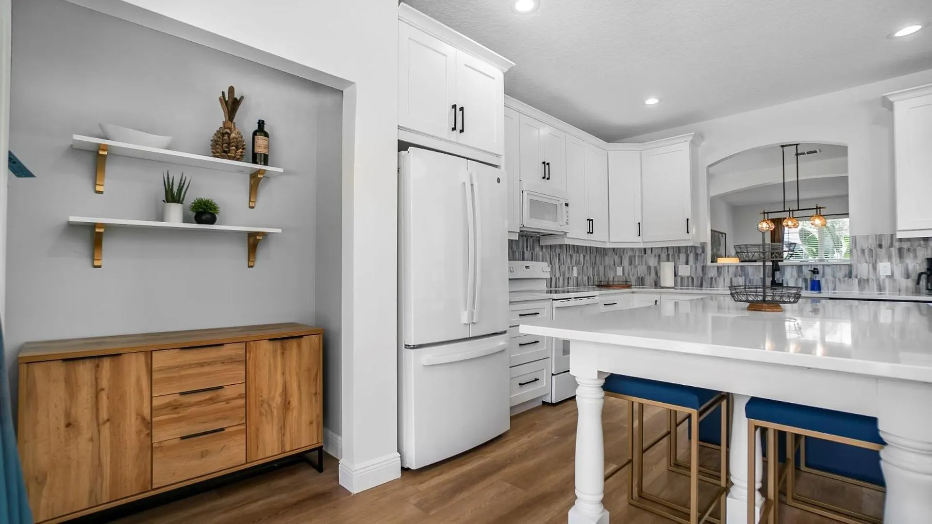 Beautiful 7 Bed Family Pool With Game Room-8510phd