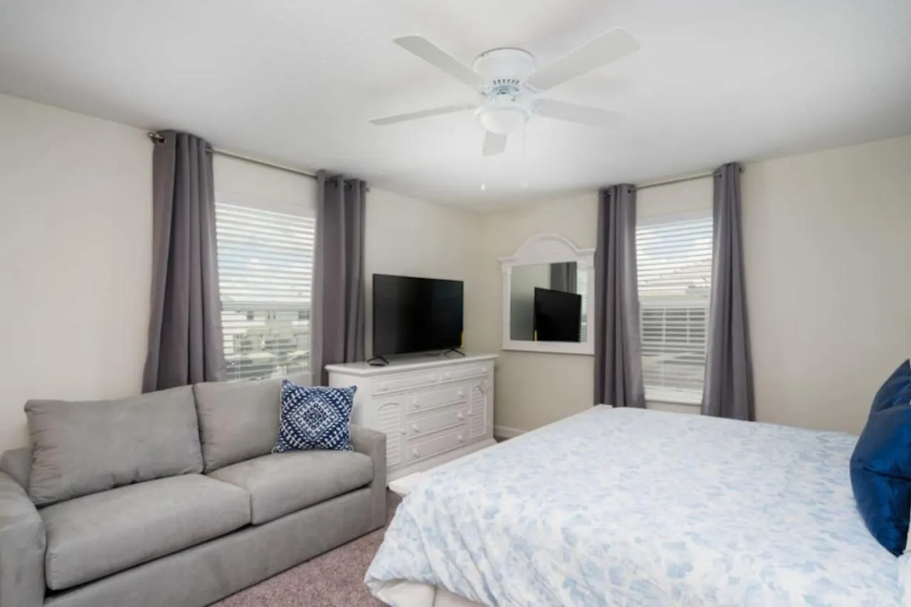 Holiday home 5 Bedroom 5 Bathroom Storey 4760kc Kissimmee