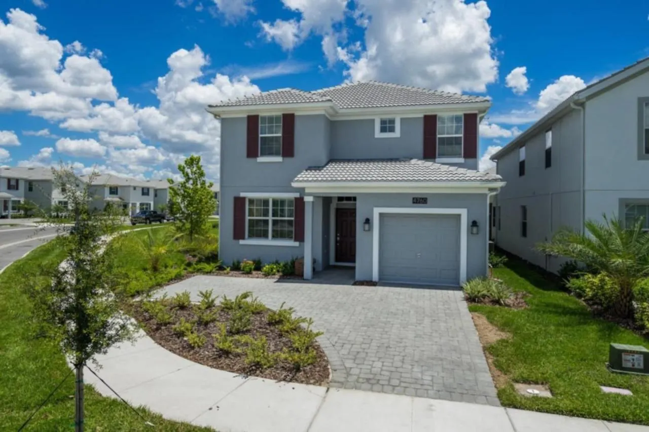 Holiday home 5 Bedroom 5 Bathroom Storey 4760kc *