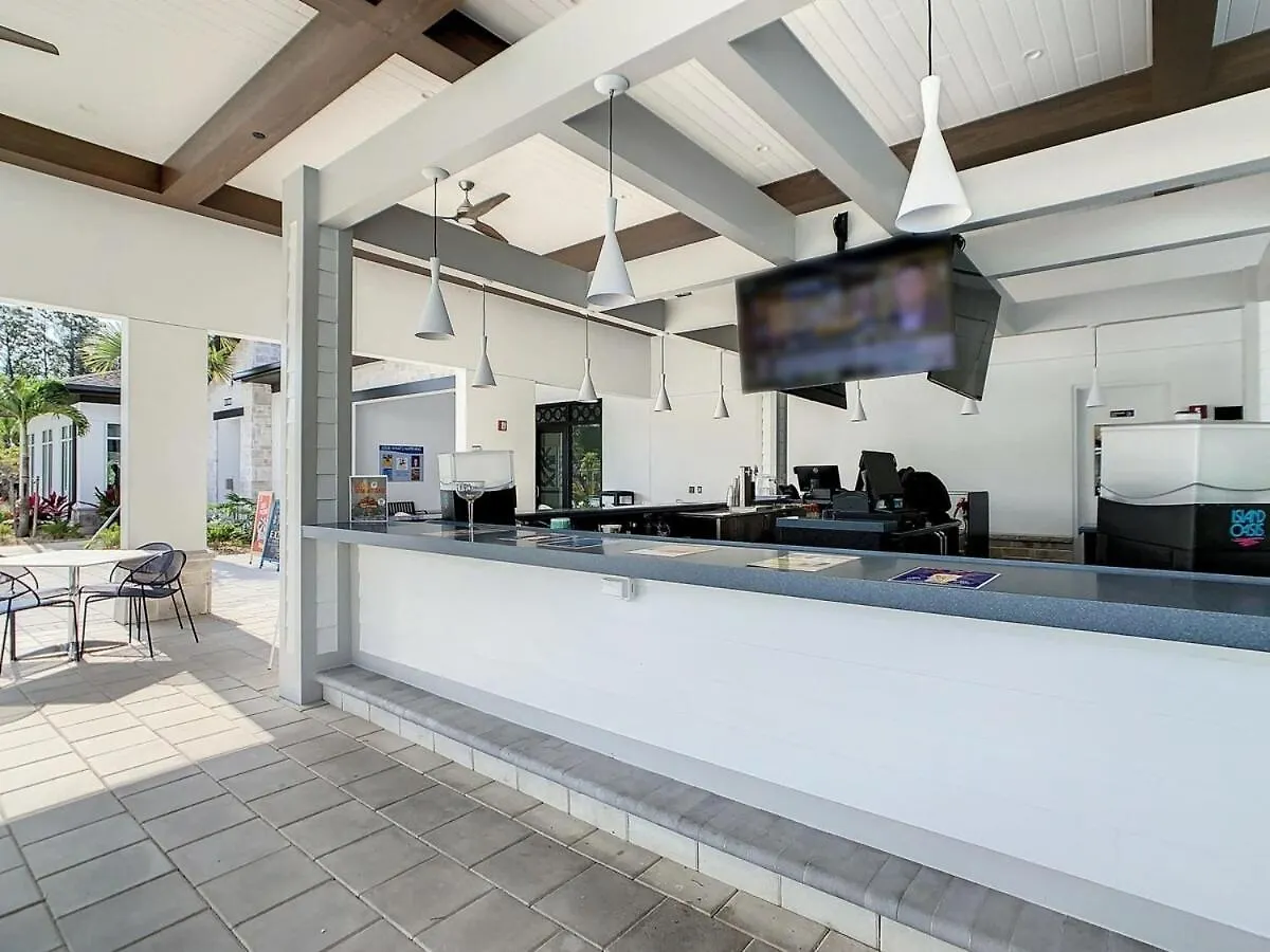 Terrific Thematic Lakeview 2b With 2 Clubhouses *