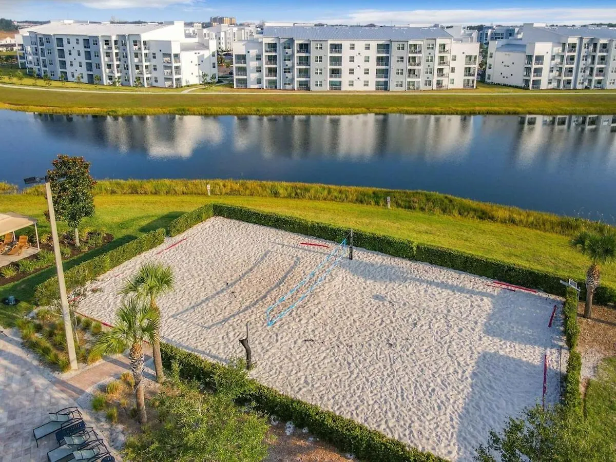 Terrific Thematic Lakeview 2b With 2 Clubhouses Feriehus *