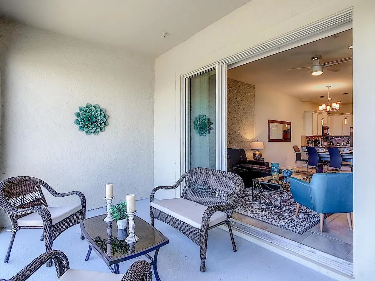 Superb Thematic 2br With 2 Clubhouses キシミー