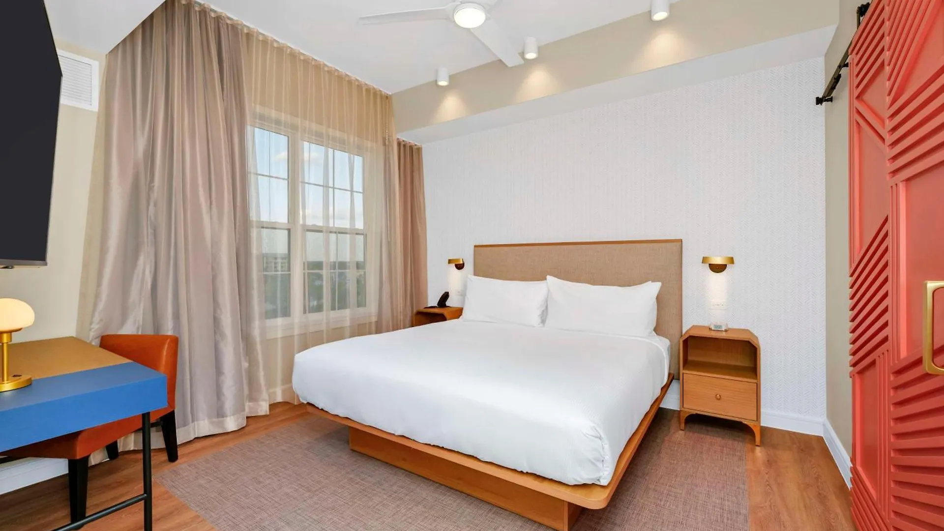 Embassy By Hilton Orlando Sunset Walk 度假村 基西米