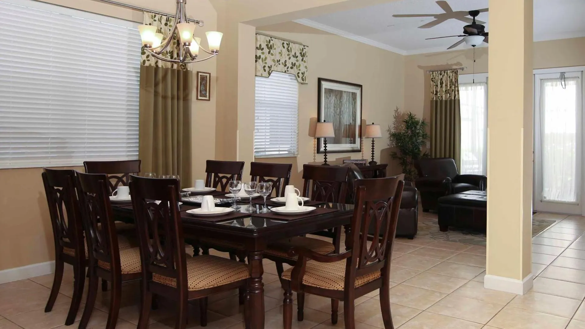 Luxury 5 Bedrooms Minutes From In The Reunion