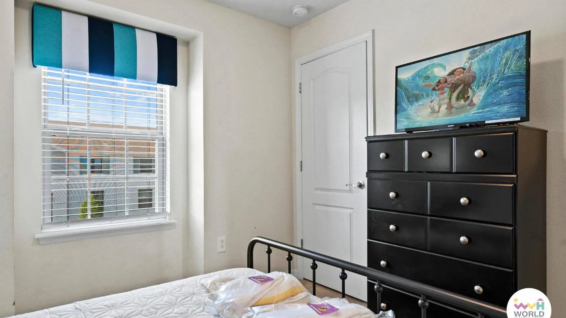 8906 Windsor Wonderland 5bd Area