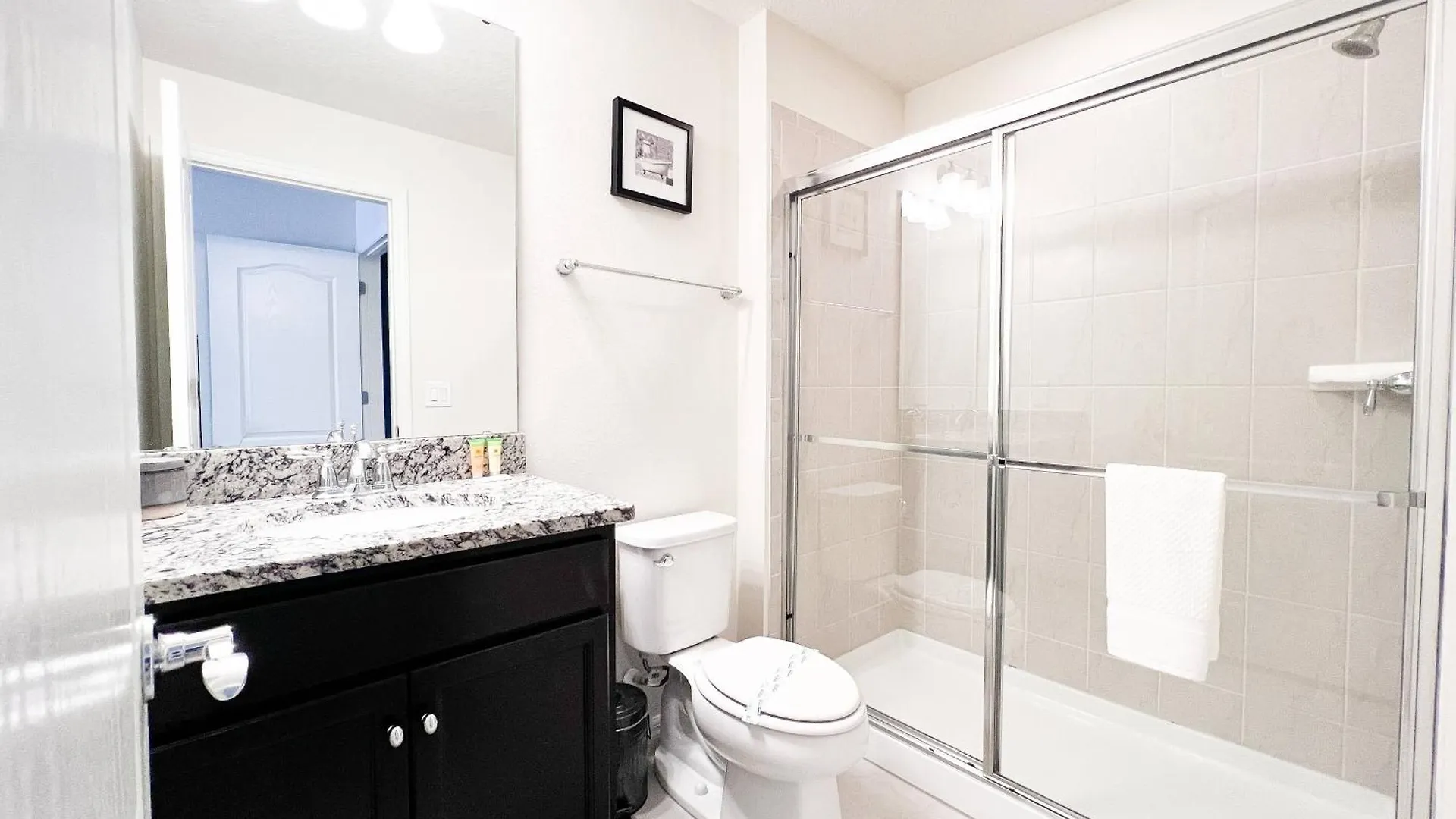 2442 Elegance At Windsor 5-bd Area Kissimmee
