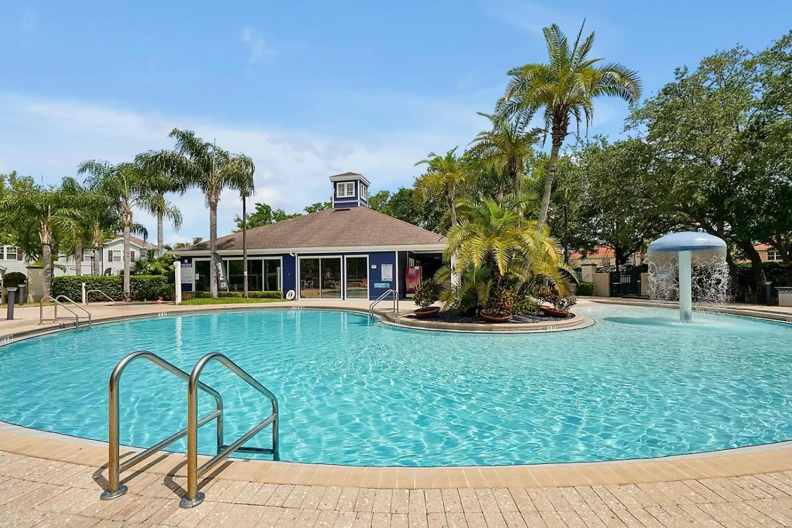 4 Bedroom 3 Bathroom Lucaya Village 17-104 * Kissimmee