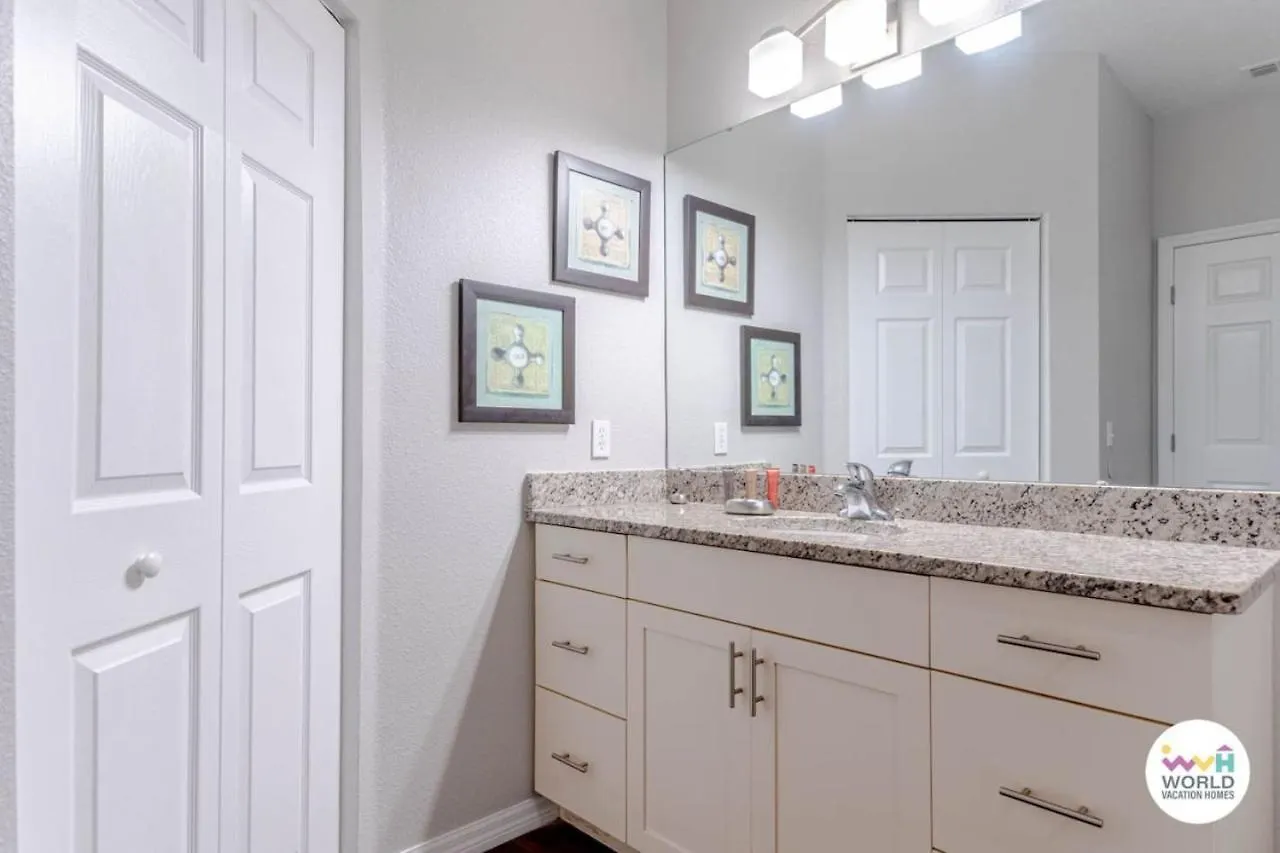4 Bedroom 3 Bathroom Lucaya Village 17-104 * Kissimmee