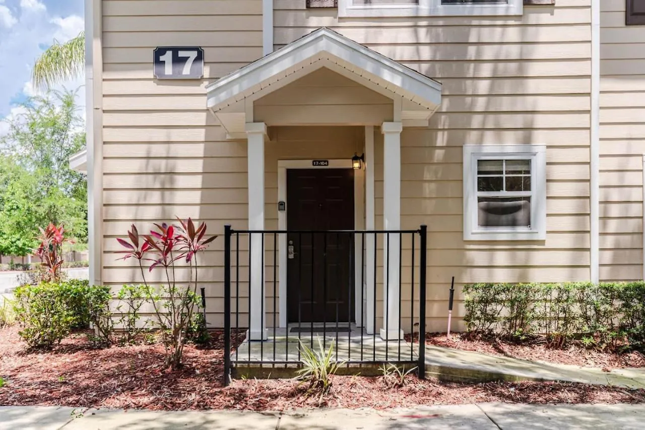 4 Bedroom 3 Bathroom Lucaya Village 17-104 *