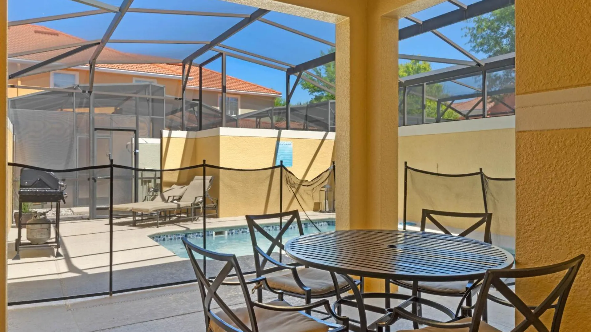 4 Bedrooms - 3 Baths - Paradise Palms 8953 Cp Holiday home *