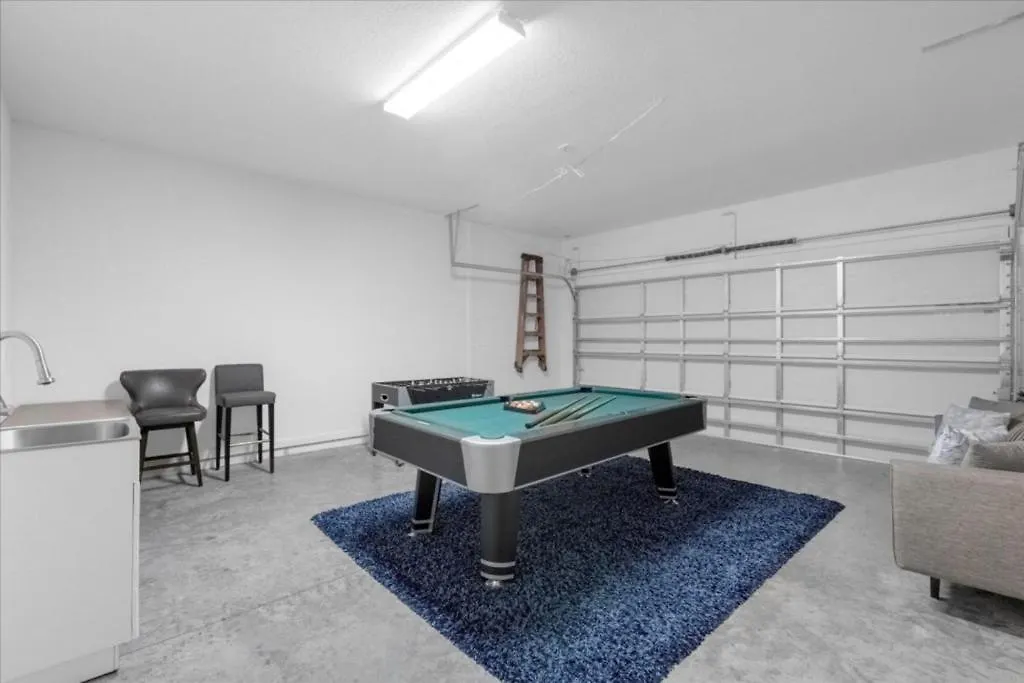 בית נופש 9 Bedrooms- 7 Bathrooms- Vernda Palms 2493 Sd קיסימי