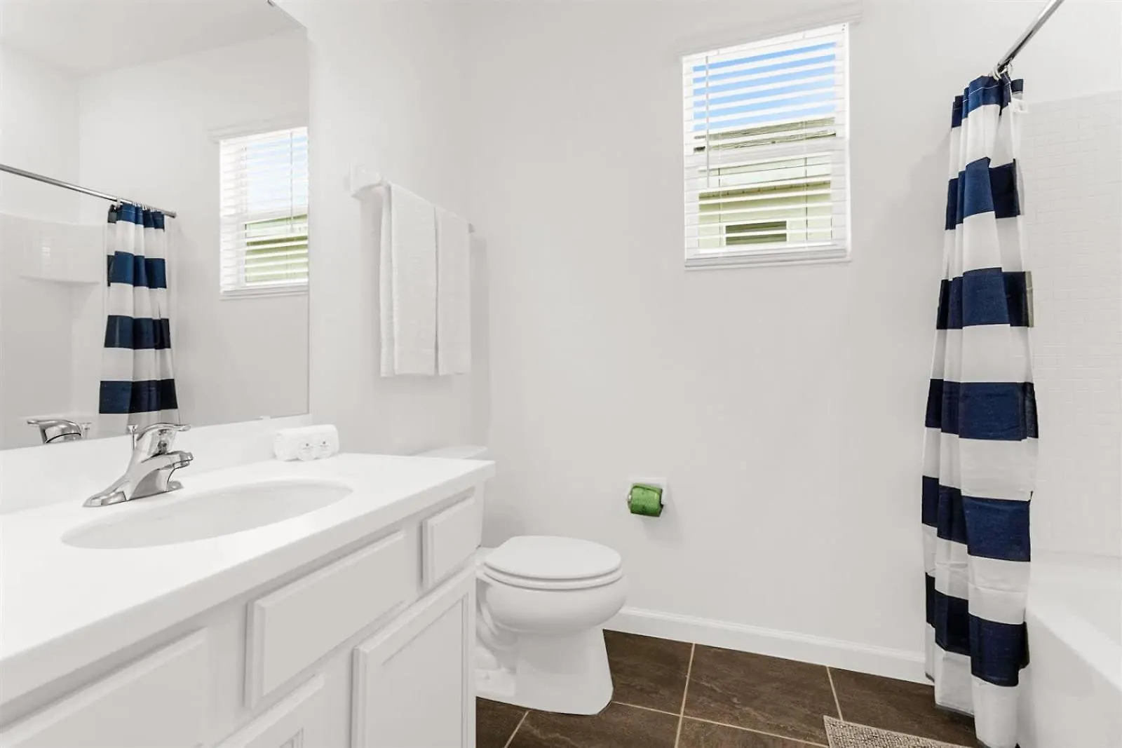 Upstay Ultimate Orlando Retreat W Pool & Hot Tub Sleeps 16 度假居