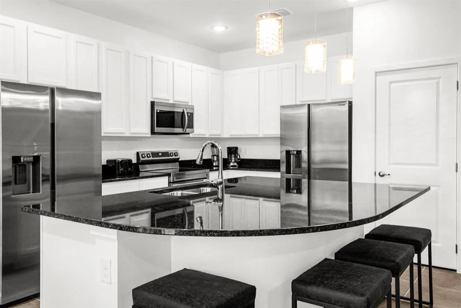 Upstay Ultimate Orlando Retreat W Pool & Hot Tub Sleeps 16 度假居